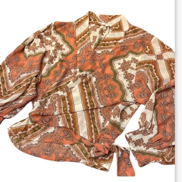 MYSTREE ⭐️  wrap blouse - Picture 1 of 5